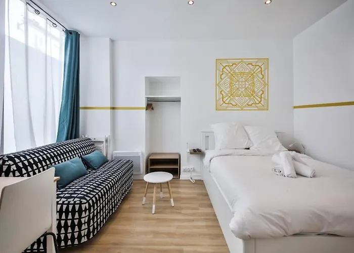 Cosy Independant Proche Gare Et Jardin Lägenhet